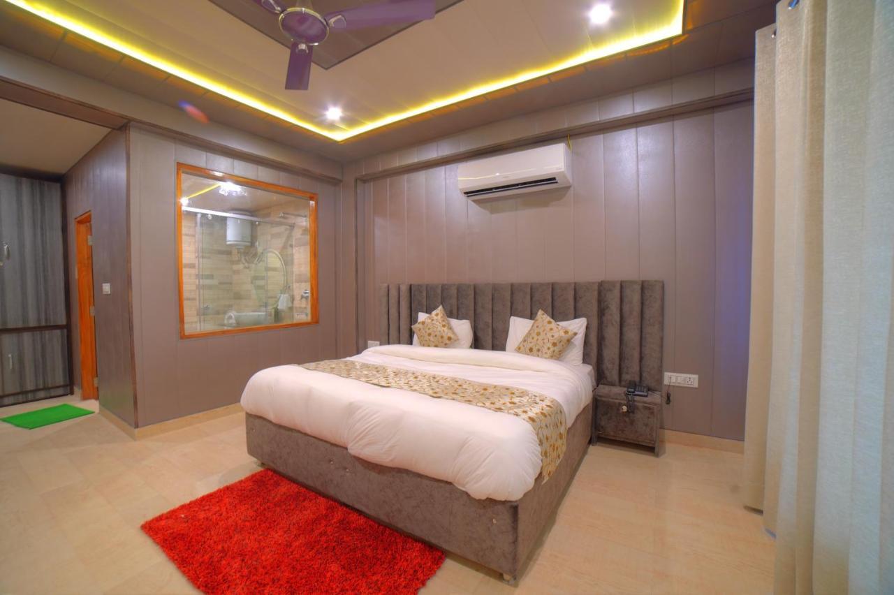 Yogved Hospitality & Resort Rishīkesh Exterior foto